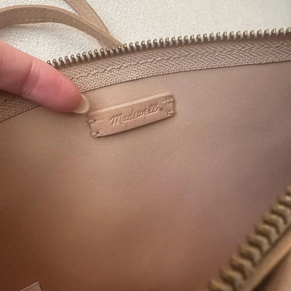 Madewell Knotted Crossbody Light Tan Real Leather.